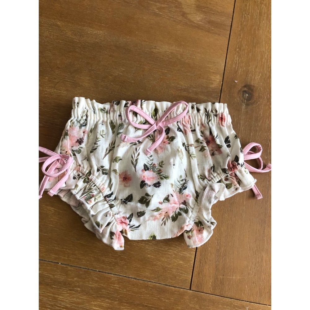 Cheeky Plum Play Set Bottoms